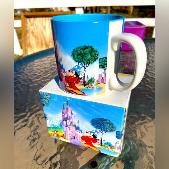 Disney Commemorative Euro Disney Mug Vintage 1992 - Picture 4 of 11